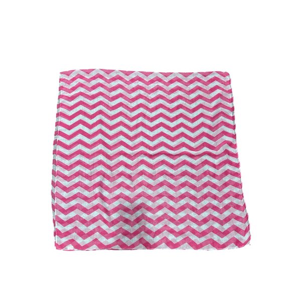 Chevron Pattern Infinity Scarf Pink White Shawl Wrap Lightweight Polyester - Picture 2 of 9